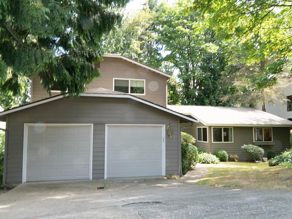 1st image of 2612 186th Ave NE