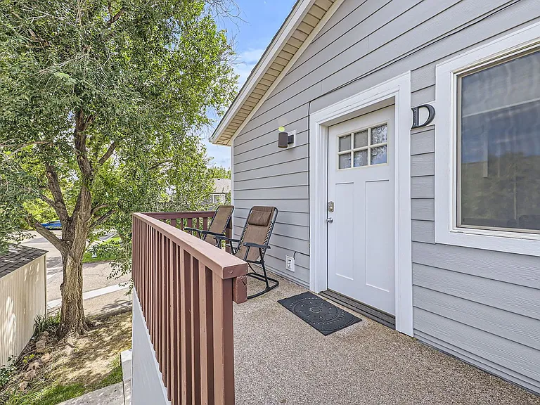 3335 Talisman Ct #D — Photo 4