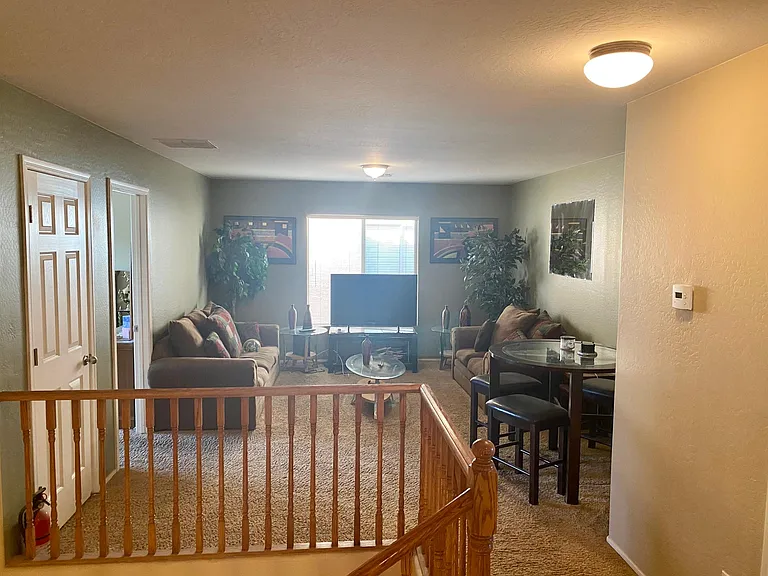 1254 W Pinkley Ave — Photo 8