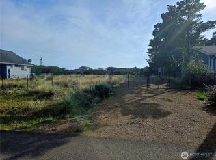 1261 Fairwood Dr SW, Ocean Shores, WA 98569