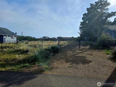 1261 Fairwood Drive, Ocean Shores, WA, 98569