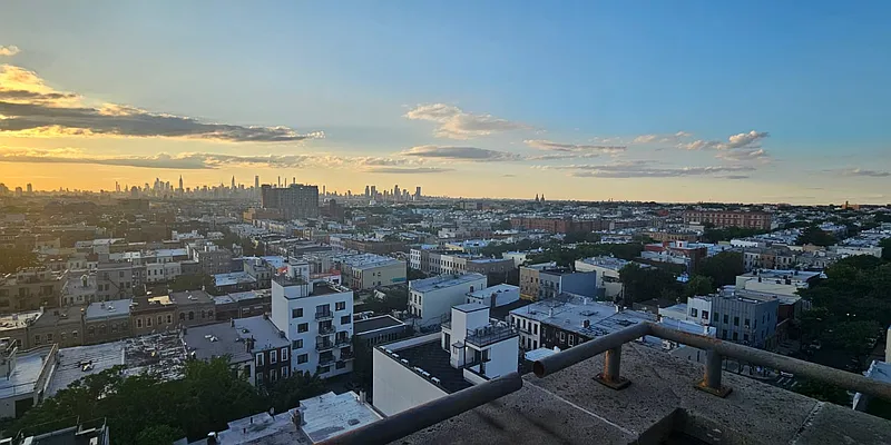 Rented by Farside Realty LLC | media 11