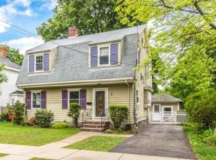 24 Youle St, Melrose, MA 02176