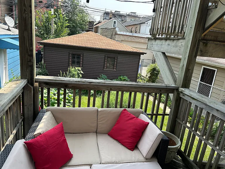 853 N Marshfield Ave #1 — Photo 1