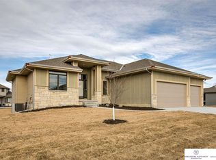 1616 S 208th St, Elkhorn, NE 68022