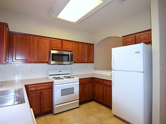 5th image of 12257 Chelsea Glen Pl