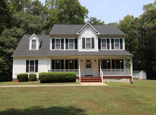 18425 Goodview Ln, Beaverdam, VA 23015