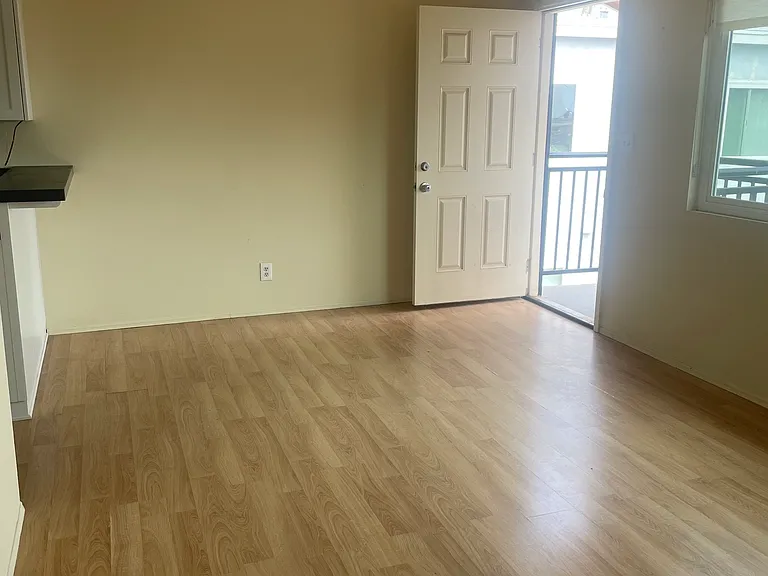 858 Missouri St #1/2 — Photo 2