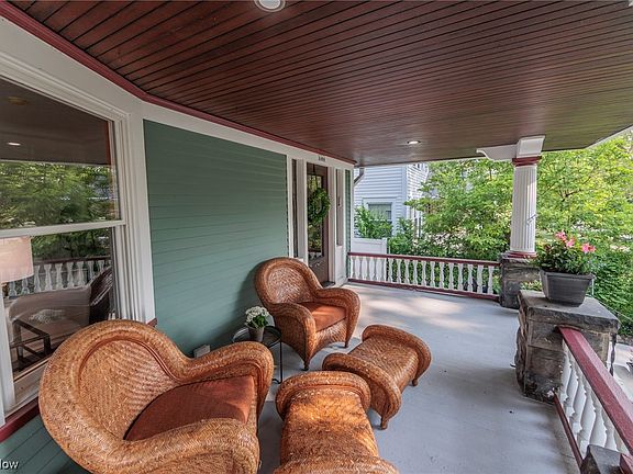 4th image of 1494 Cohassett Ave