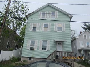 30 Sherwood St, Providence, RI 02908