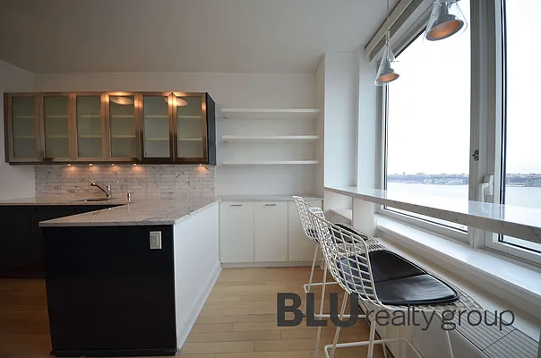 Rented by BLU Real Estate | media 31