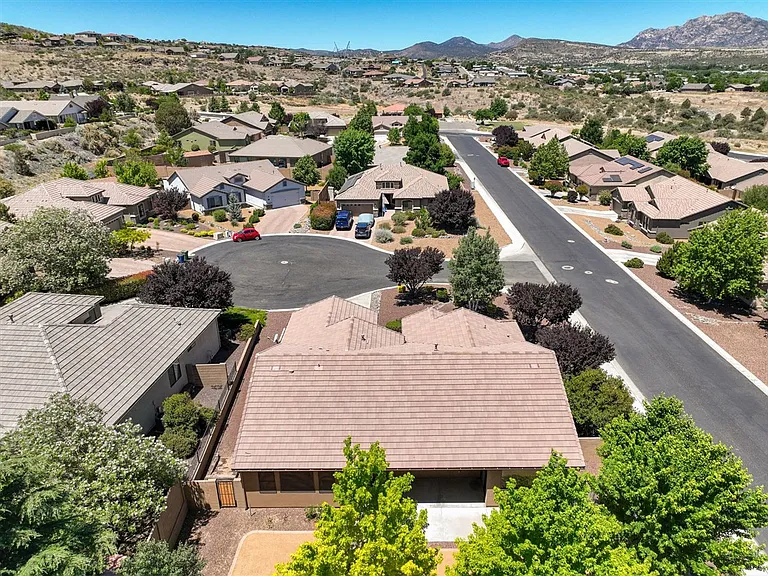 2905 Leonita Ct — Photo 42