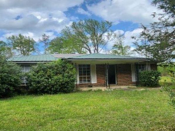 1031 Dale Sadler Rd, Pine Apple, AL 36768