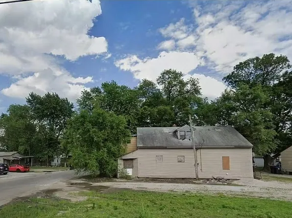 1444 N Main St, Dupo, IL 62239