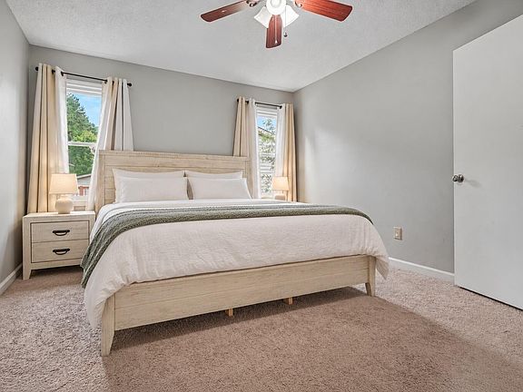 5th image of 4121 Willow Haven Ct