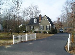 13702 Berkley Davis Dr, Chesterfield, VA 23838