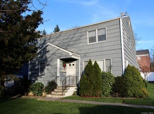 4 Wyman St N FLOOR 2, Pt Chester, NY 10573