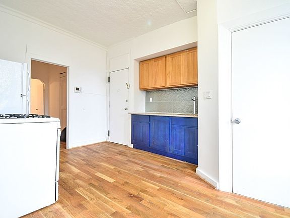 2nd image of 1277 Nostrand Ave #3G