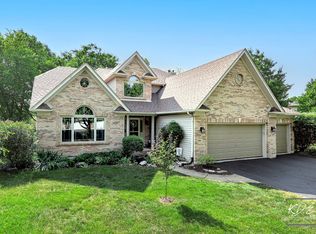 125 Peace Ave, Bolingbrook, IL 60490