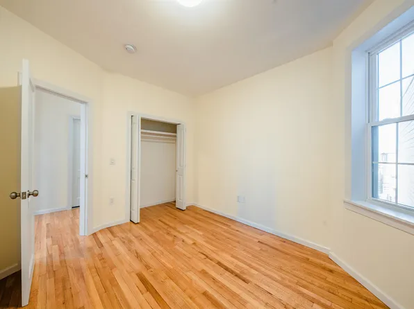 67 70th Street image 6 of 10