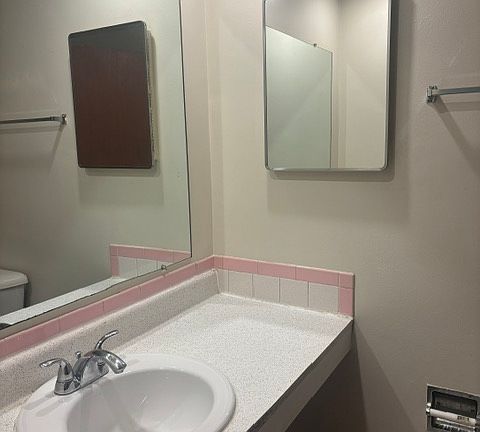 3rd image of 22 E Ross Ave #10