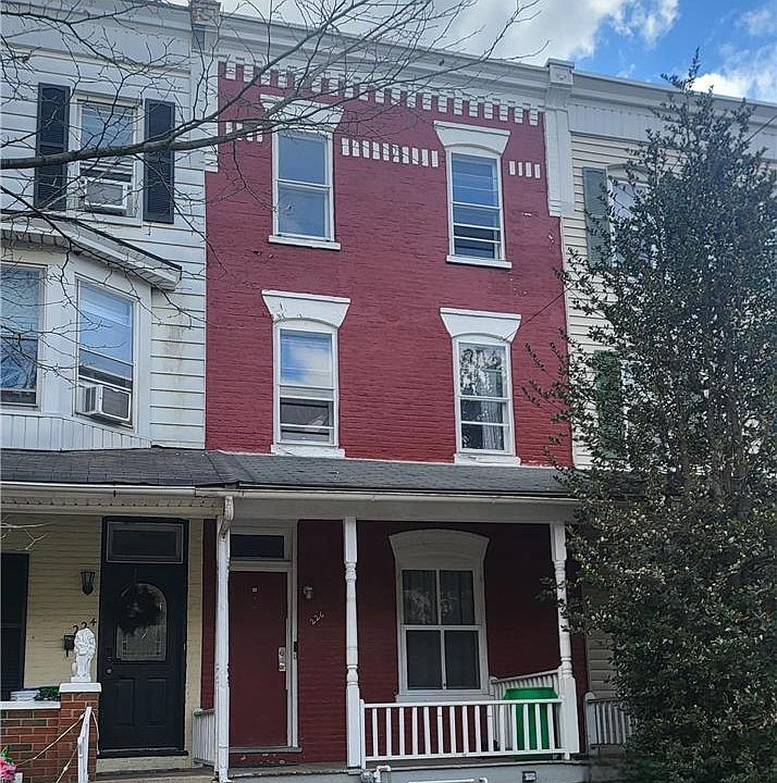 1st image of 226 N 16th St
