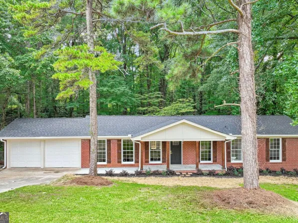 6477 Joanna St, Lithia Springs, GA 30122
