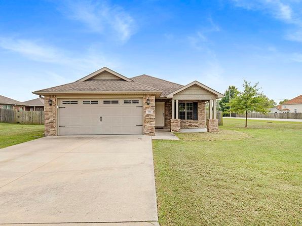 102 Zachary Ln