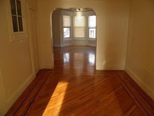 2nd image of 410 45th St