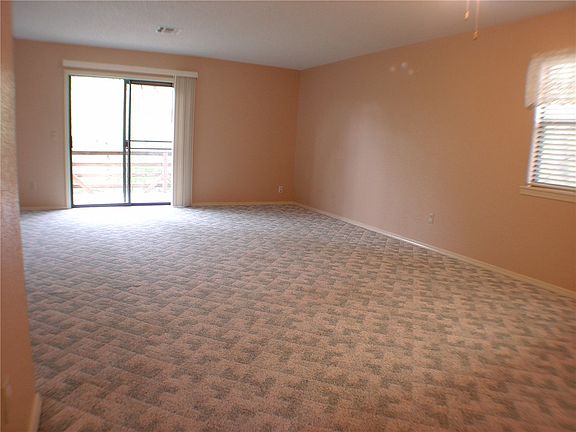 5th image of 507 Carroll Dr