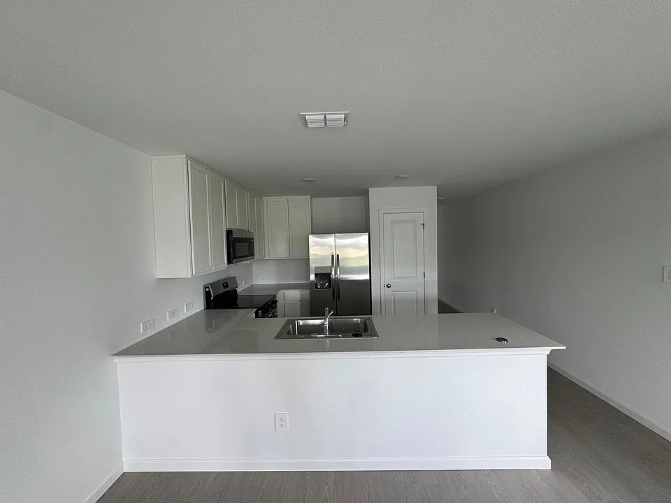2593 Skyline Loop Kissimmee FL | Zillow