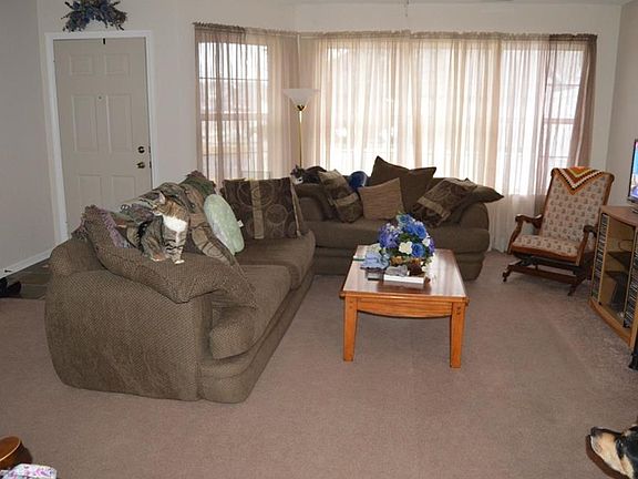 4th image of 6107 Timber Lake Blvd