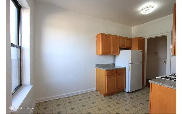 Rented by Douglas Elliman | media 5