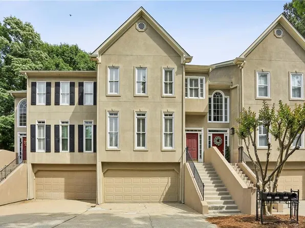 2562 Oakwood Trce SE, Smyrna, GA 30080