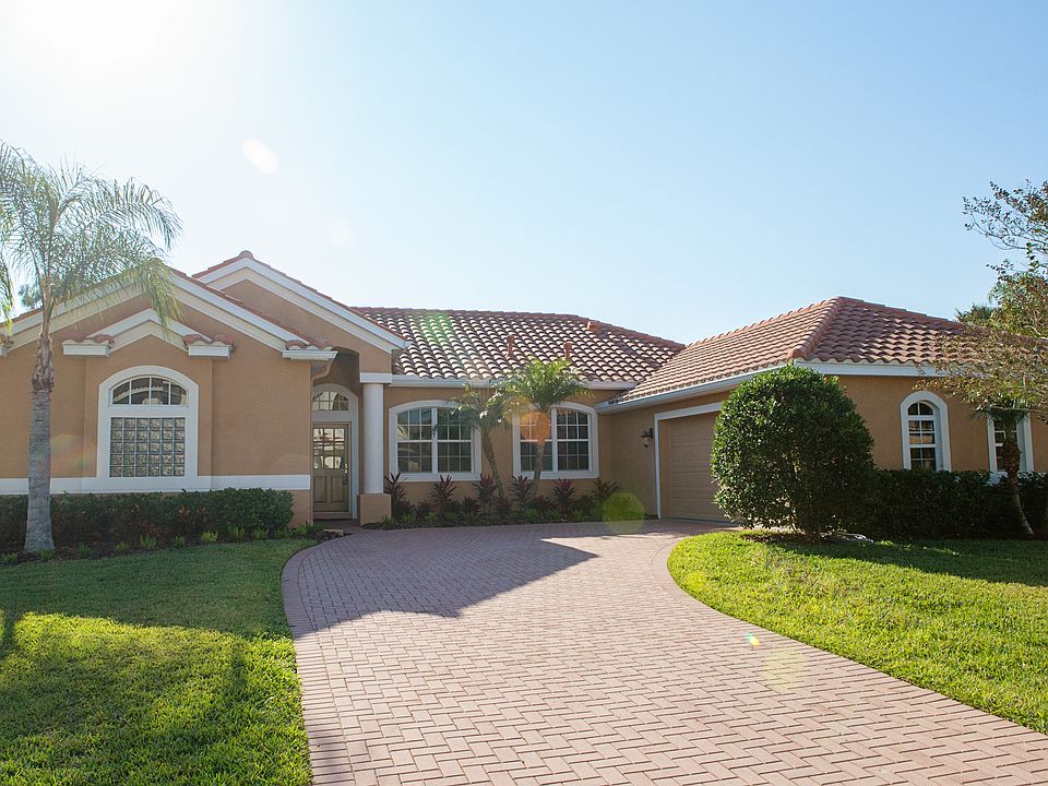 1st image of 10532 Bermuda Isle Dr