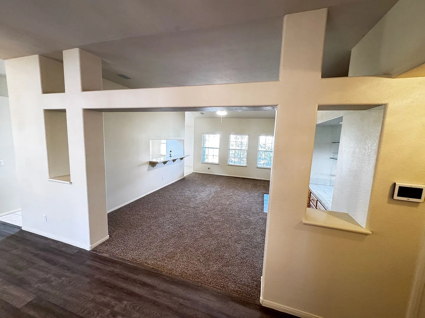 4 Bed Home In Guard Gated Community! — Photo 2