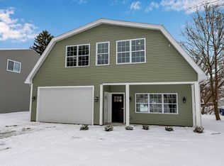 288 Harding Rd, Williamsville, NY 14221