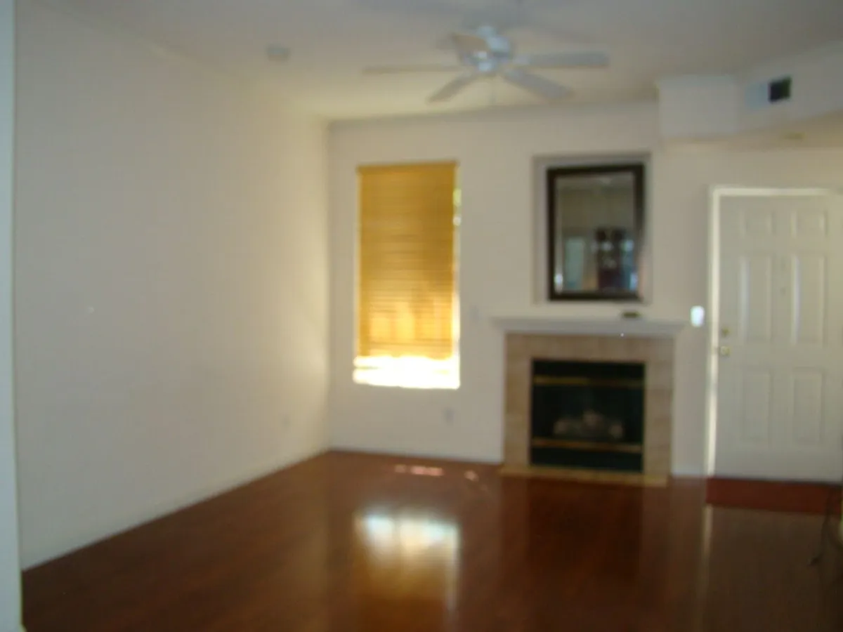 Building Photo - 3162 Regency Ave