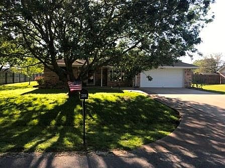 2nd image of 403 Childs Dr