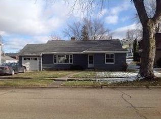 735 Woodside Ave, Ripon, WI 54971