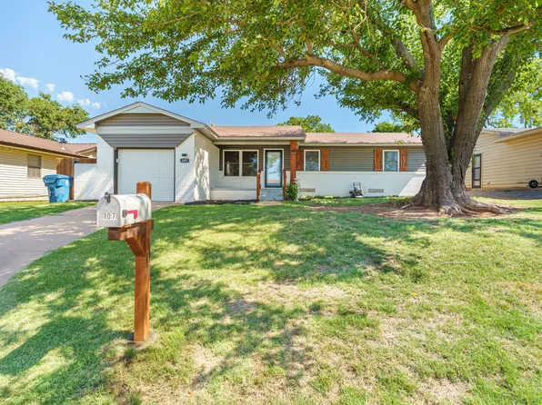 107 Florence Dr, Cordell, OK 73632