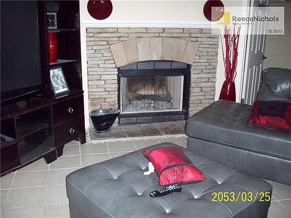 4th image of 8025 Bellefontaine Ave