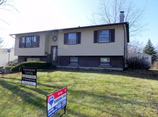 7428 Coventry Ln, Hanover Park, IL 60133