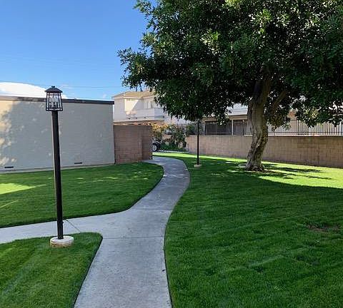 2nd image of 20810 Arline Ave #098zhfxfx
