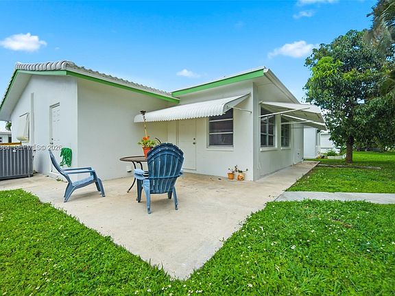 2nd image of 6806 NW 75th Dr