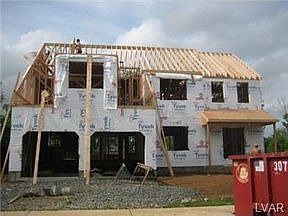 1st image of 19 Millbrook Ct