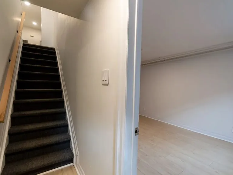140 Stewart St #2 — Photo 9