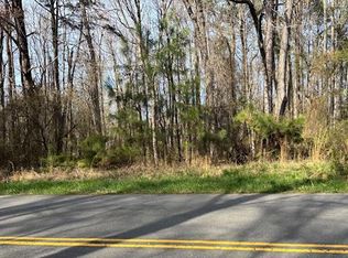 48 Stratford Hall Rd, Montross, VA 22520