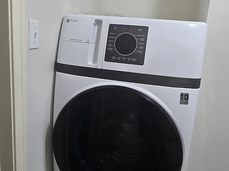 543 N 400 E #B — Photo 18