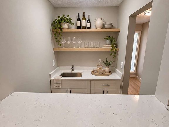 3rd image of 3512 Riverchase Knls